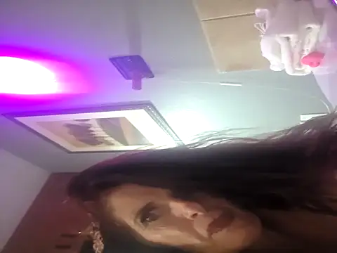 Avaivory online show from October 21, 5:30 am