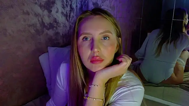 Snapshot of lexy_a chatting on November 20, 6:02 am lexy a online show from November 20, 6:02 am