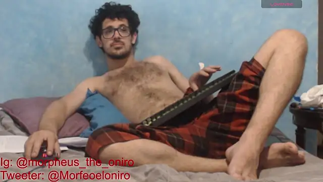 Snapshot of Morpheus-the-oniro chatting on February 13, 7:35 am Morpheus-the-oniro online show from February 13, 7:35 am