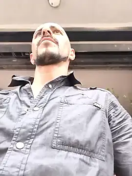 fire menxxx001 online show from March 4, 5:41 pm