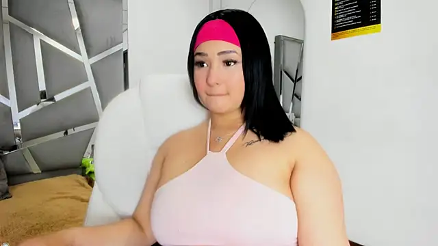 Snapshot of Catherinee69_x chatting on September 22, 4:03 am Catherinee69 x online show from September 22, 4:03 am