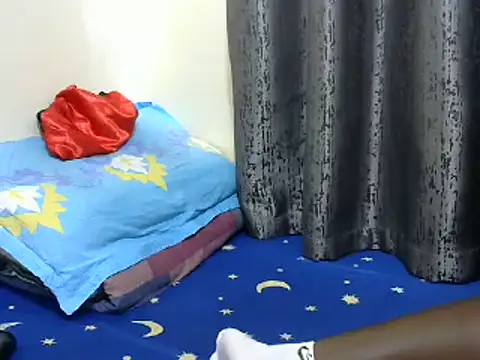 Snapshot of Divah_jojo chatting on February 8, 12:50 pm Divah jojo online show from February 8, 12:50 pm