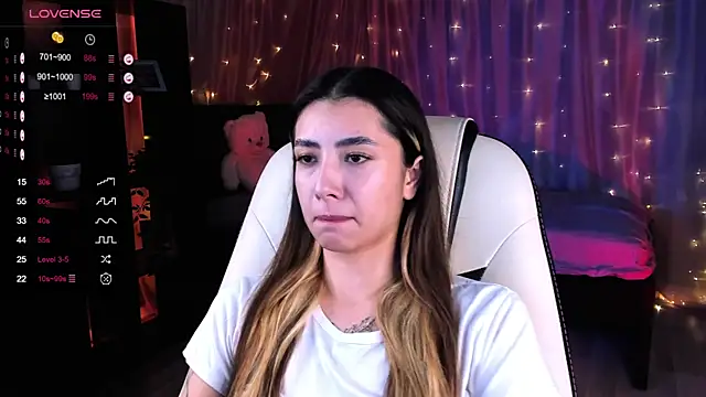 DarlaLike online show from December 28, 7:44 am