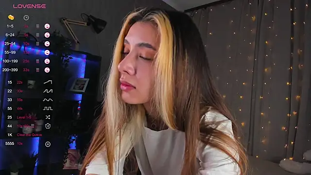 DarlaLike online show from March 12, 7:13 am