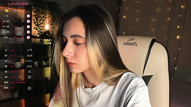 DarlaLike online show from November 15, 3:37 am