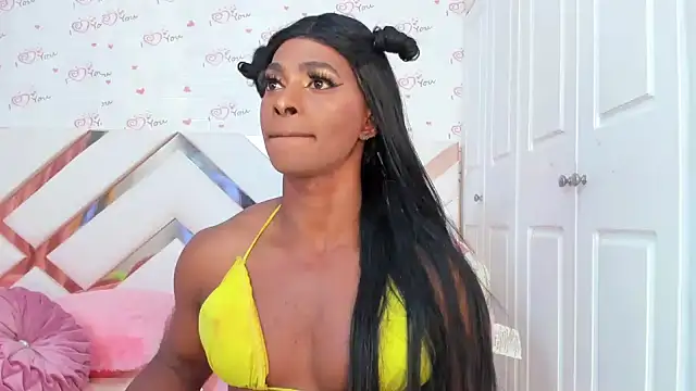 BriggitteEbonny online show from December 8, 3:13 pm