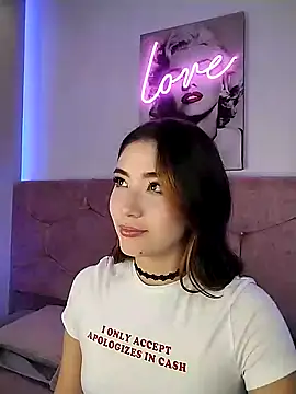 lunar leen online show from January 31, 9:59 pm