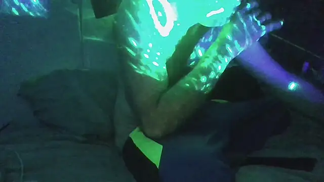 jaxx12369 online show from December 18, 3:29 pm