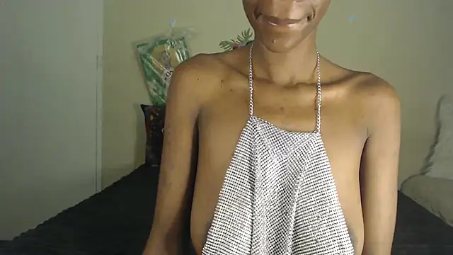Snapshot of Blacktittiex02 chatting on June 11, 4:27 pm Blacktittiex02 online show from June 11, 4:27 pm