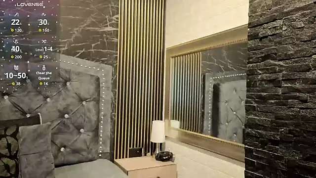 Snapshot of charlotte__G chatting on December 21, 9:49 am charlotte G online show from December 21, 9:49 am