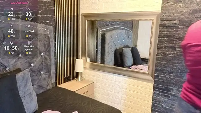 Snapshot of charlotte__G chatting on February 17, 11:29 am charlotte G online show from February 17, 11:29 am