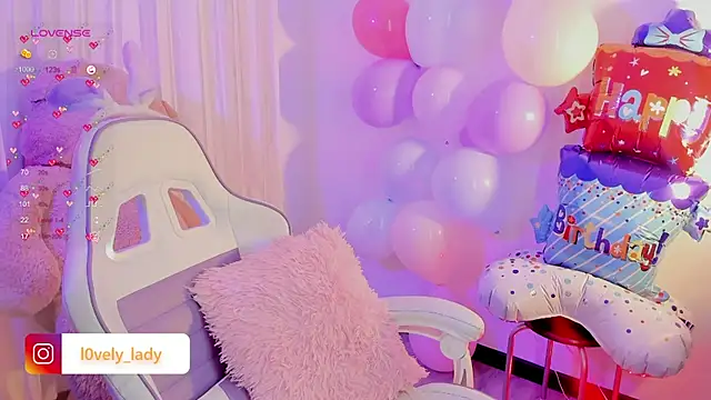 Snapshot of Lovely_celestte chatting on February 7, 3:55 am Lovely celestte online show from February 7, 3:55 am