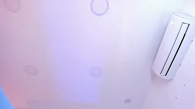 Snapshot of Scarlett_Morgan_ chatting on February 14, 1:45 am Scarlett Morgan online show from February 14, 1:45 am