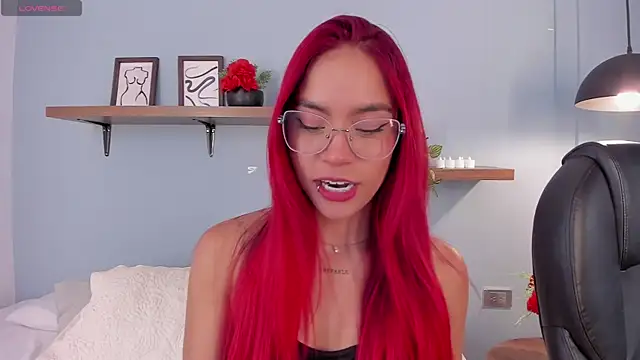 Snapshot of Scarlett_Morgan_ chatting on March 6, 8:16 pm Scarlett Morgan online show from March 6, 8:16 pm