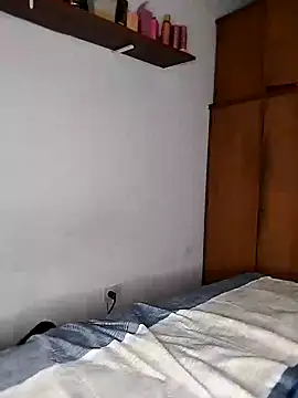 Snapshot of Marye_sony chatting on December 6, 4:25 am Marye sony online show from December 6, 4:25 am