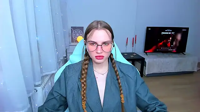 Snapshot of StellaLawless chatting on January 16, 10:12 pm StellaLawless online show from January 16, 10:12 pm