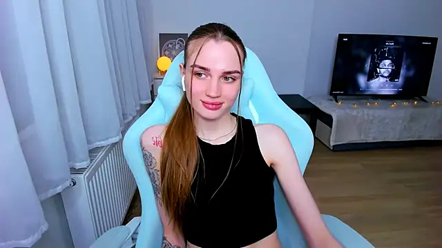 Snapshot of StellaLawless chatting on January 22, 11:53 pm StellaLawless online show from January 22, 11:53 pm