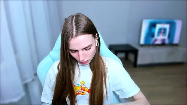 Snapshot of StellaLawless chatting on February 3, 7:10 pm StellaLawless online show from February 3, 7:10 pm