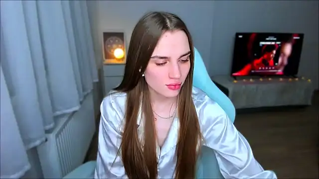 Snapshot of StellaLawless chatting on February 5, 7:42 pm StellaLawless online show from February 5, 7:42 pm