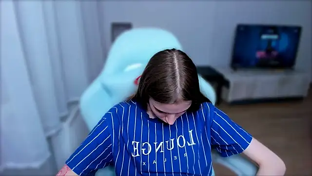 Snapshot of StellaLawless chatting on February 23, 10:42 pm StellaLawless online show from February 23, 10:42 pm