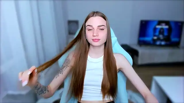 Snapshot of StellaLawless chatting on March 5, 12:38 am StellaLawless online show from March 5, 12:38 am