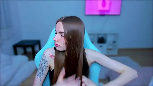 Snapshot of StellaLawless chatting on March 21, 7:46 pm StellaLawless online show from March 21, 7:46 pm