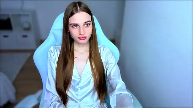 Snapshot of StellaLawless chatting on September 15, 8:53 pm StellaLawless online show from September 15, 8:53 pm