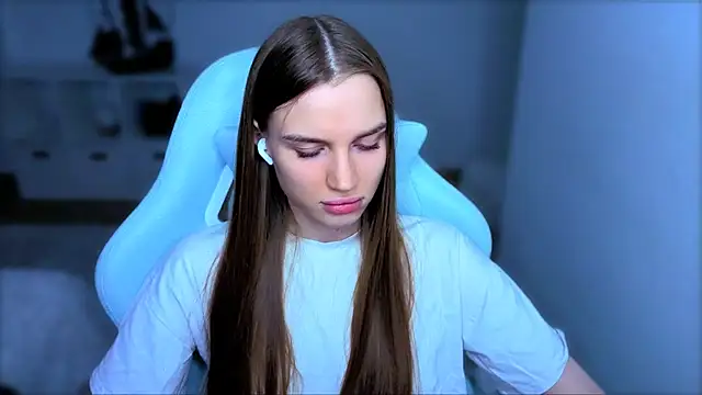 Snapshot of StellaLawless chatting on October 14, 8:20 pm StellaLawless online show from October 14, 8:20 pm