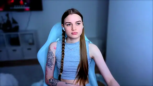 StellaLawless online show from January 7, 3:03 pm