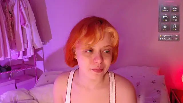 Snapshot of KatieMelone chatting on May 21, 11:56 pm KatieMelone online show from May 21, 11:56 pm