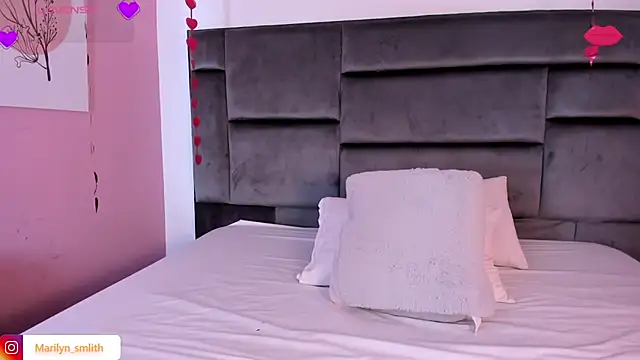 MarilynSmIith online show from February 28, 11:36 am