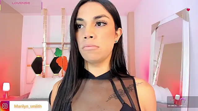 MarilynSmIith online show from April 1, 12:17 pm