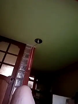 Snapshot of jhoel2024 chatting on February 19, 9:11 pm jhoel2024 online show from February 19, 9:11 pm