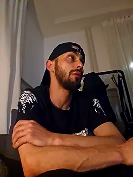 denisxlRo online show from April 4, 11:02 pm