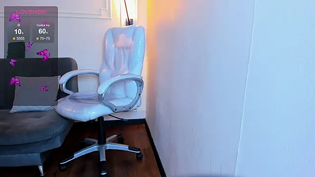 Snapshot of Paradise_boy_s chatting on November 30, 3:16 pm Paradise boy s online show from November 30, 3:16 pm