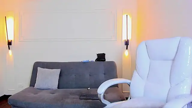 Snapshot of Paradise_boy_s chatting on January 31, 7:11 pm Paradise boy s online show from January 31, 7:11 pm