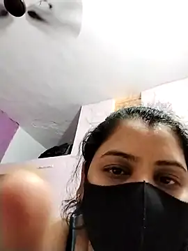 Snapshot of Ruksar-Pathan chatting on February 17, 11:23 am Ruksar-Pathan online show from February 17, 11:23 am