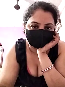 Snapshot of Ruksar-Pathan chatting on October 7, 8:06 pm Ruksar-Pathan online show from October 7, 8:06 pm