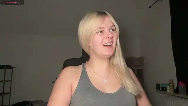 Allylove03 online show from September 22, 6:10 pm