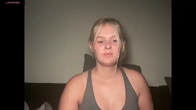 Allylove03 online show from November 1, 8:44 pm