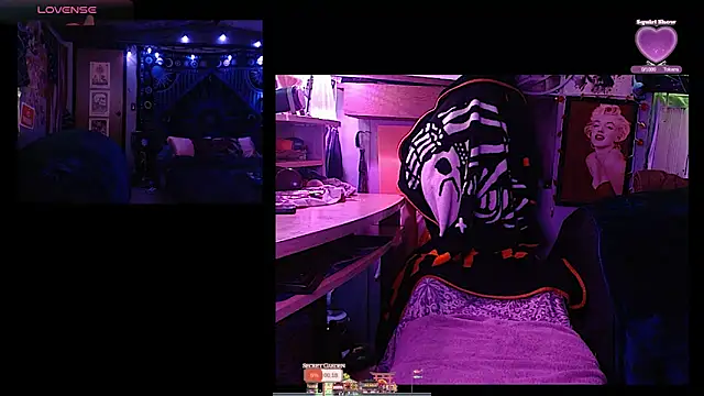 nephilaaranea online show from June 19, 7:28 pm