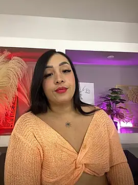 Snapshot of Sheeryl__ chatting on April 23, 5:19 am Sheeryl online show from April 23, 5:19 am