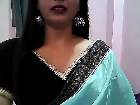 Snapshot of Model-Tanya chatting on February 5, 1:22 pm Model-Tanya online show from February 5, 1:22 pm