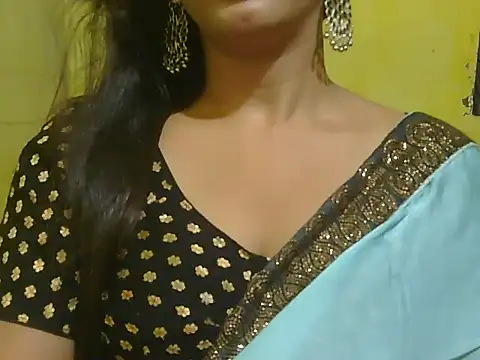 Snapshot of Model-Tanya chatting on February 13, 10:55 am Model-Tanya online show from February 13, 10:55 am