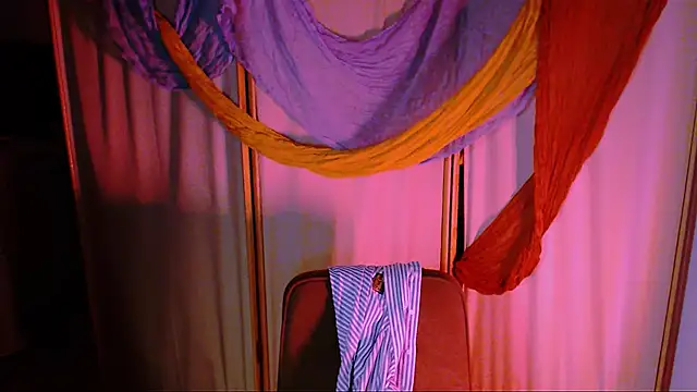 Malinax online show from December 20, 4:08 am