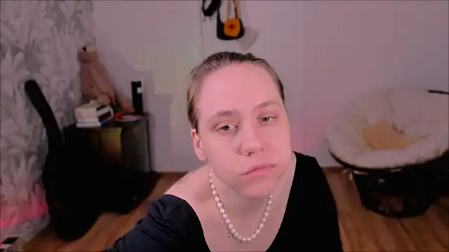 Malinax online show from March 27, 1:33 pm