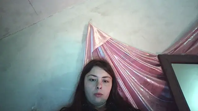 Snapshot of MAMA69LAMA chatting on June 28, 9:43 pm MAMA69LAMA online show from June 28, 9:43 pm