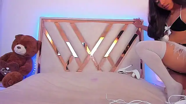 Snapshot of _Andyy__ chatting on December 30, 8:36 pm Andyy online show from December 30, 8:36 pm