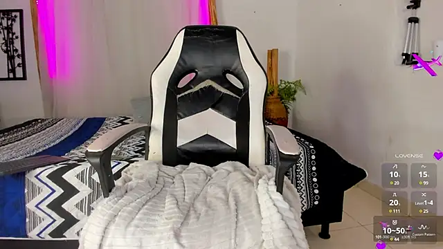  RedMoon online show from March 19, 11:25 pm