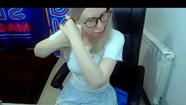 kerakiss877 online show from March 19, 8:43 pm